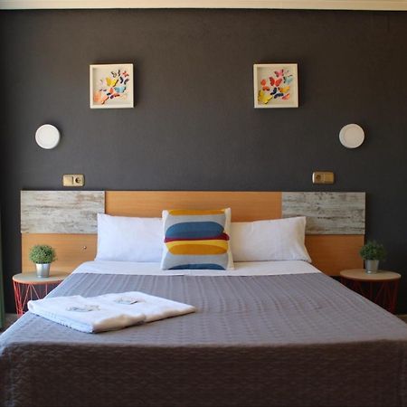 Hotel Rodsan Suizo Castelldefels Eksteriør bilde