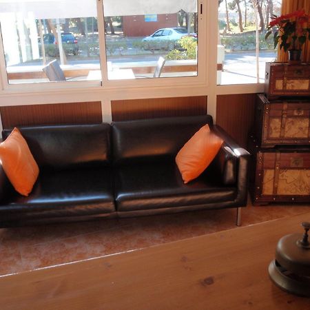 Hotel Rodsan Suizo Castelldefels Eksteriør bilde