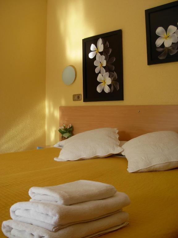 Hotel Rodsan Suizo Castelldefels Rom bilde