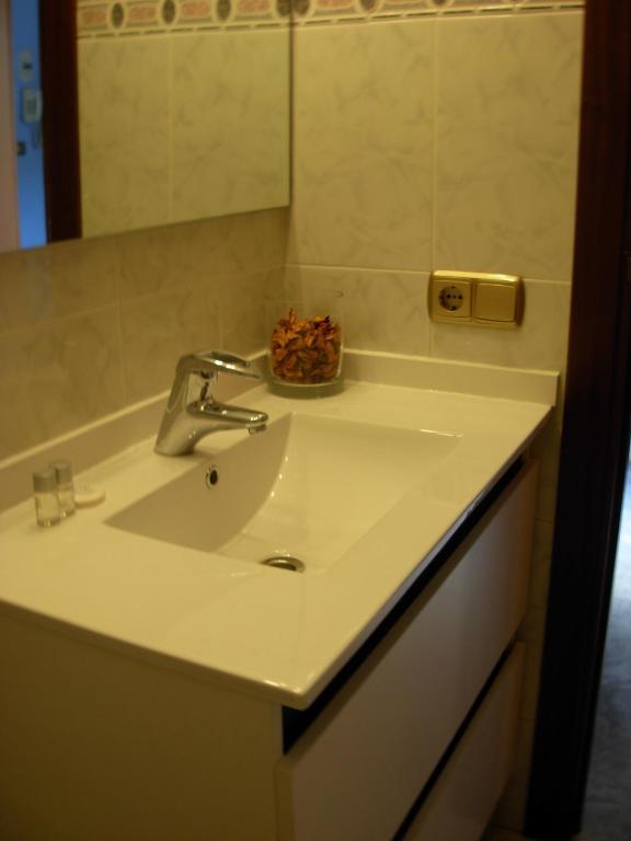 Hotel Rodsan Suizo Castelldefels Eksteriør bilde
